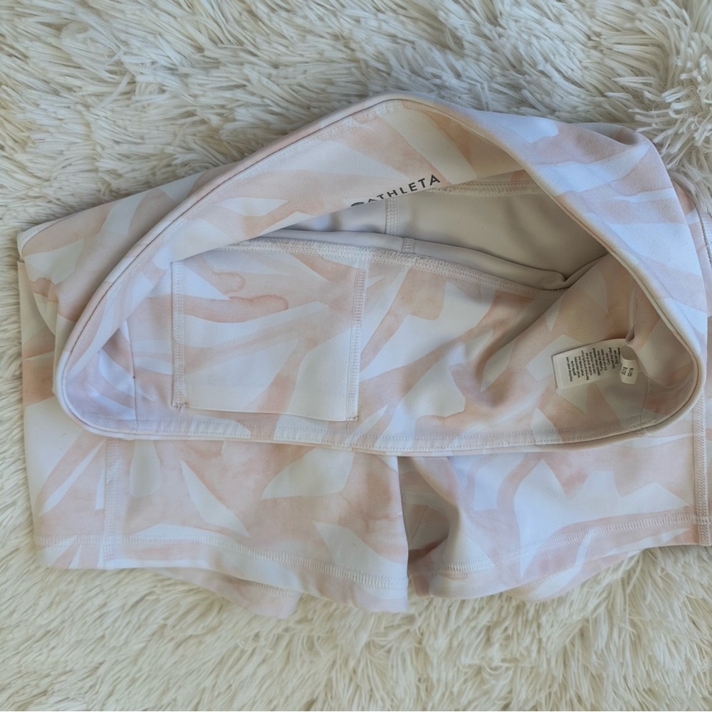 Athleta High-Rise Athletic Shorts in Pale Pink & Cream Marble - Picture 12 of 12